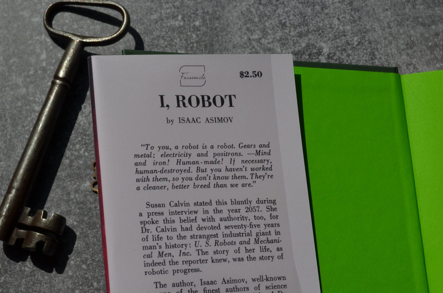 New Edition of I, Robot by Isaac Asimov in a Facsimile First Edition Dust Jacket
